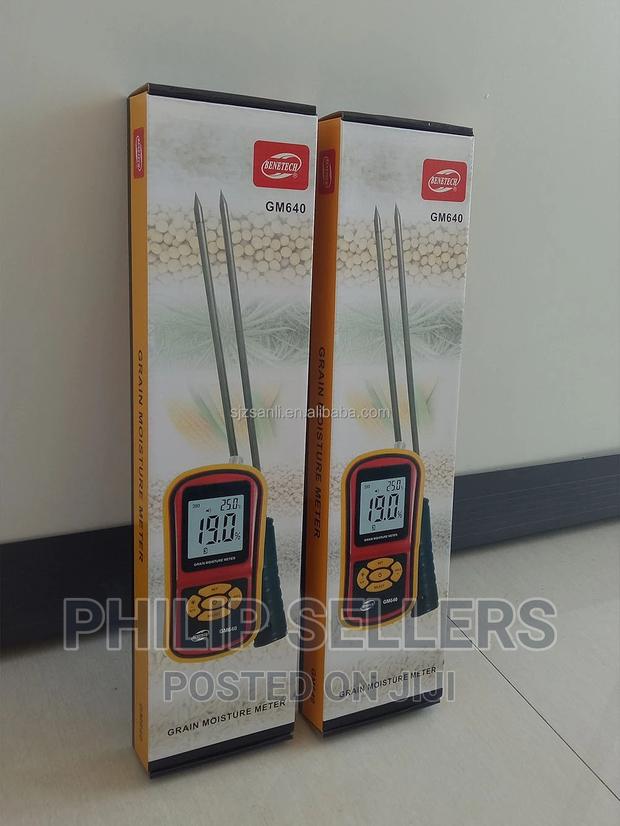 Test Moisture Content of the Grain. Measure Temperature - thumbnail 3