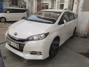 Toyota Wish 2012 White