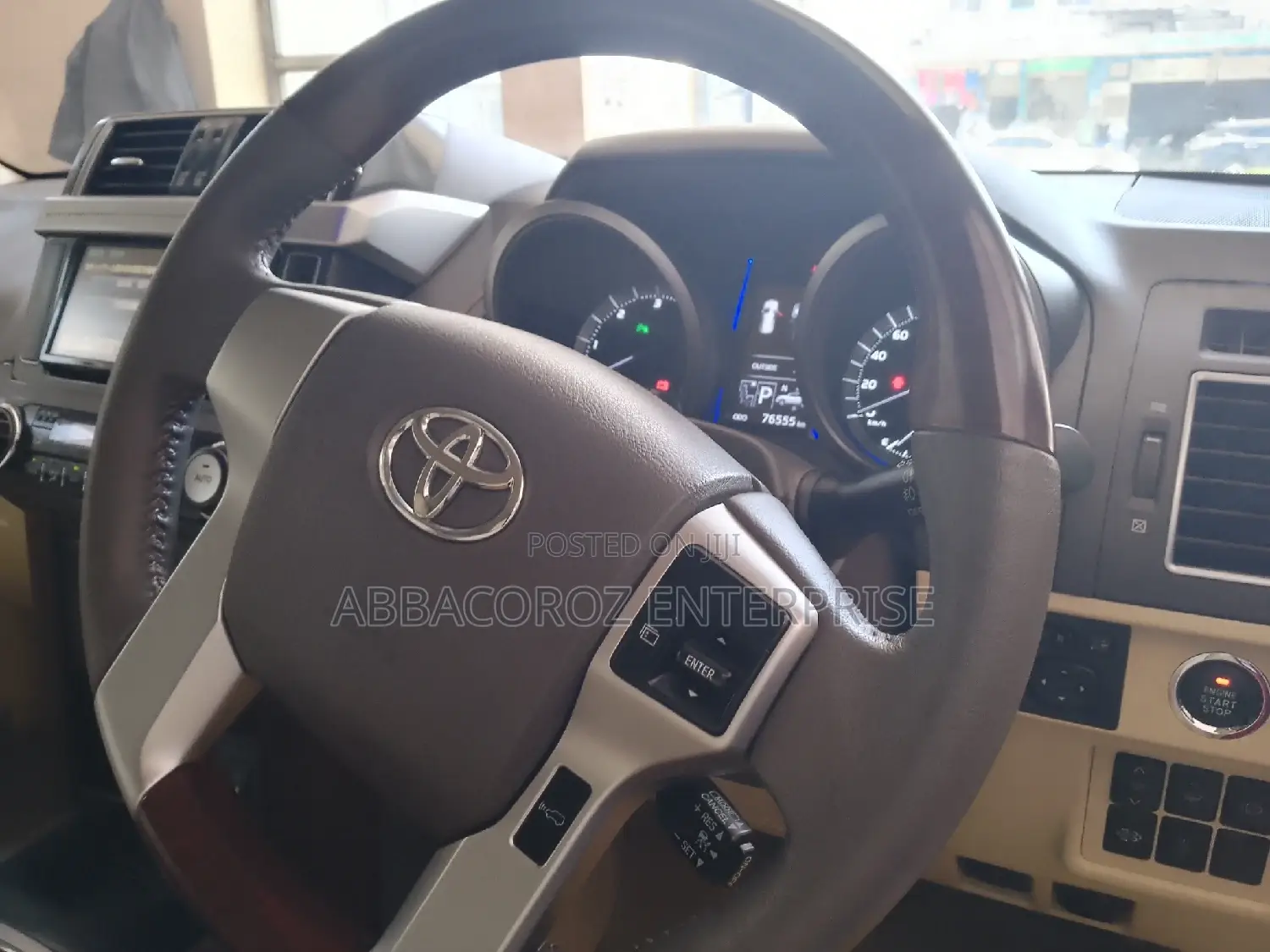 Toyota Land Cruiser Prado 2017 Red