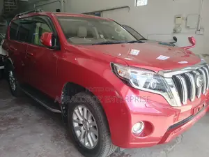 Toyota Land Cruiser Prado 2017 Red