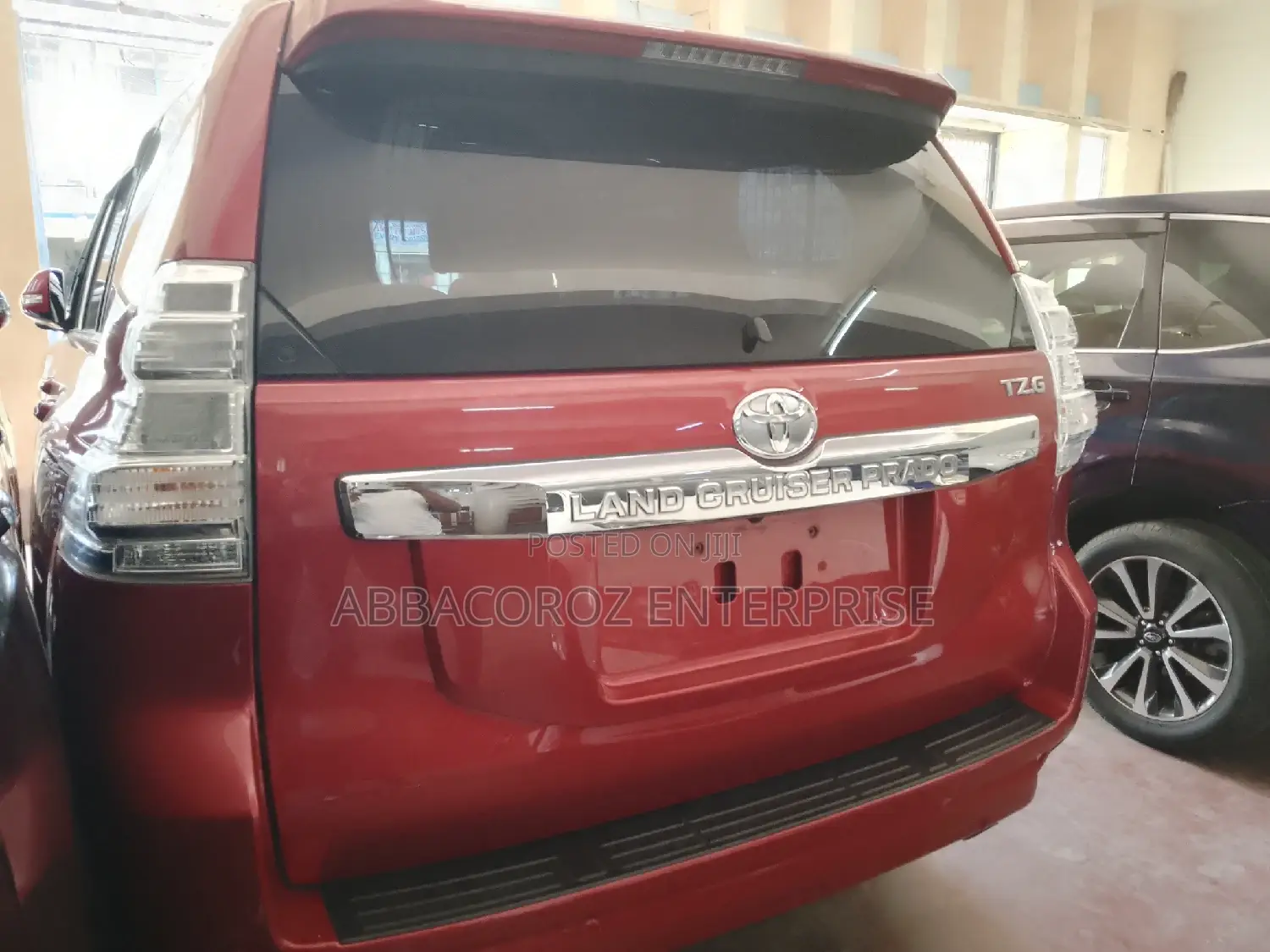 Toyota Land Cruiser Prado 2017 Red