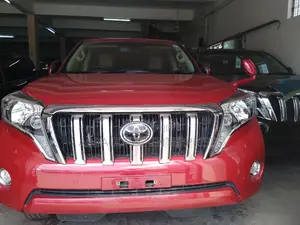 Toyota Land Cruiser Prado 2017 Red