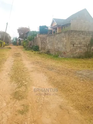 Residential Plot in Kenyatta Road