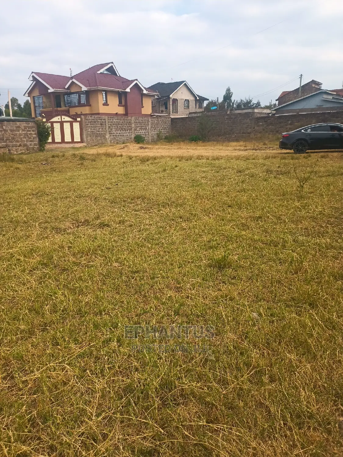 Residential Plot in Kenyatta Road