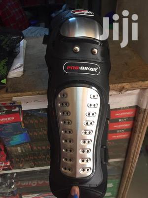 Knee Guard And Handguard