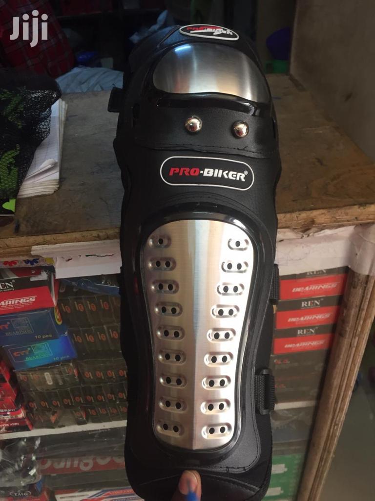 Knee Guard And Handguard