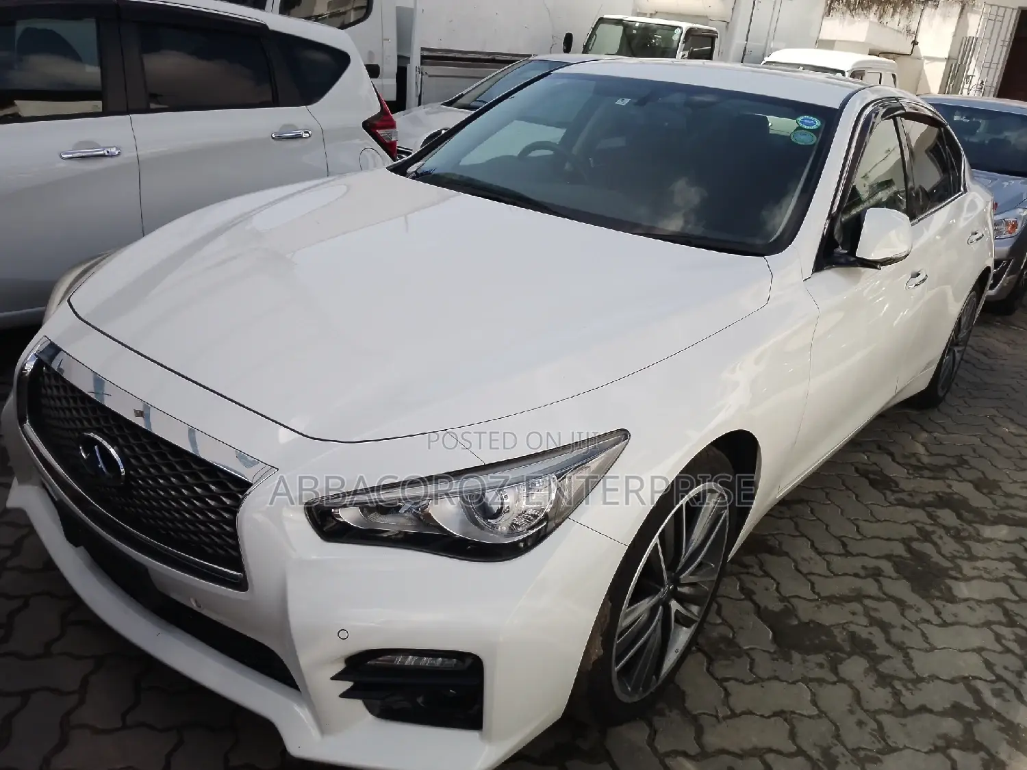 Nissan Skyline 2016 Pearl