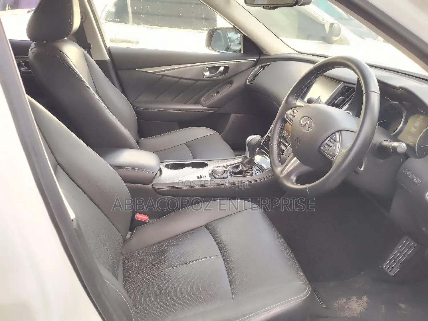 Nissan Skyline 2016 Pearl