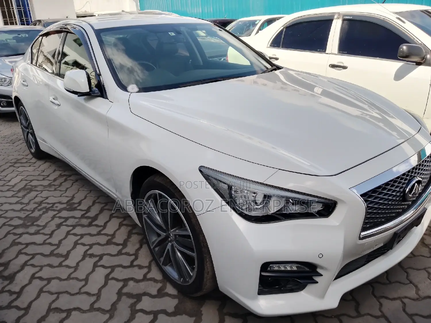 Nissan Skyline 2016 Pearl