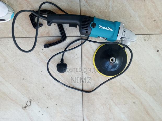 Makita Buffing Machine - main view