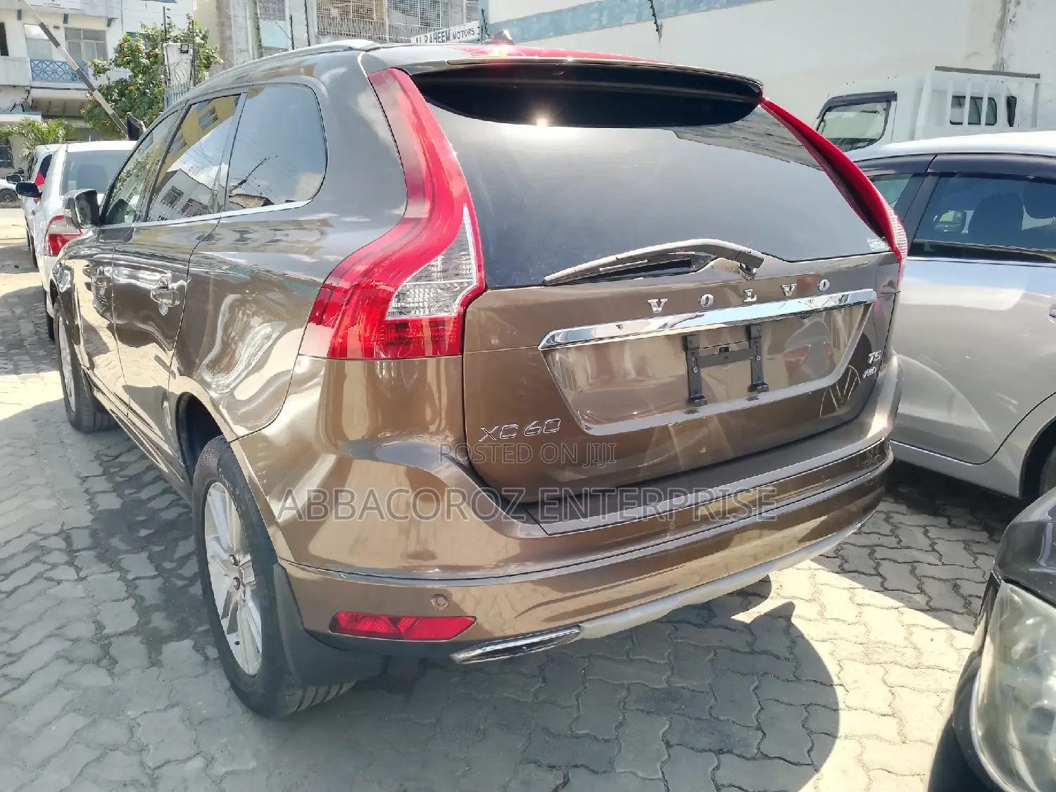 Volvo XC60 2016 Brown