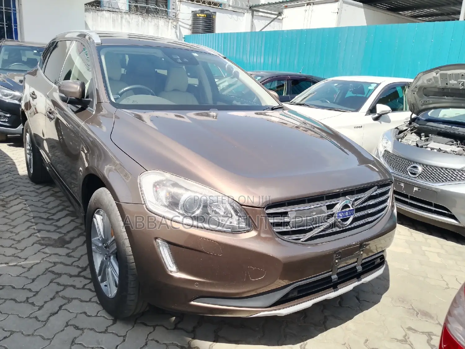 Volvo XC60 2016 Brown