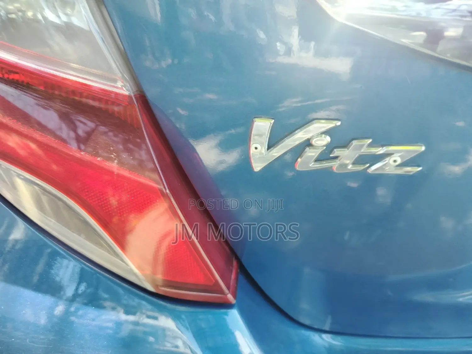 Toyota Vitz 2015 Blue
