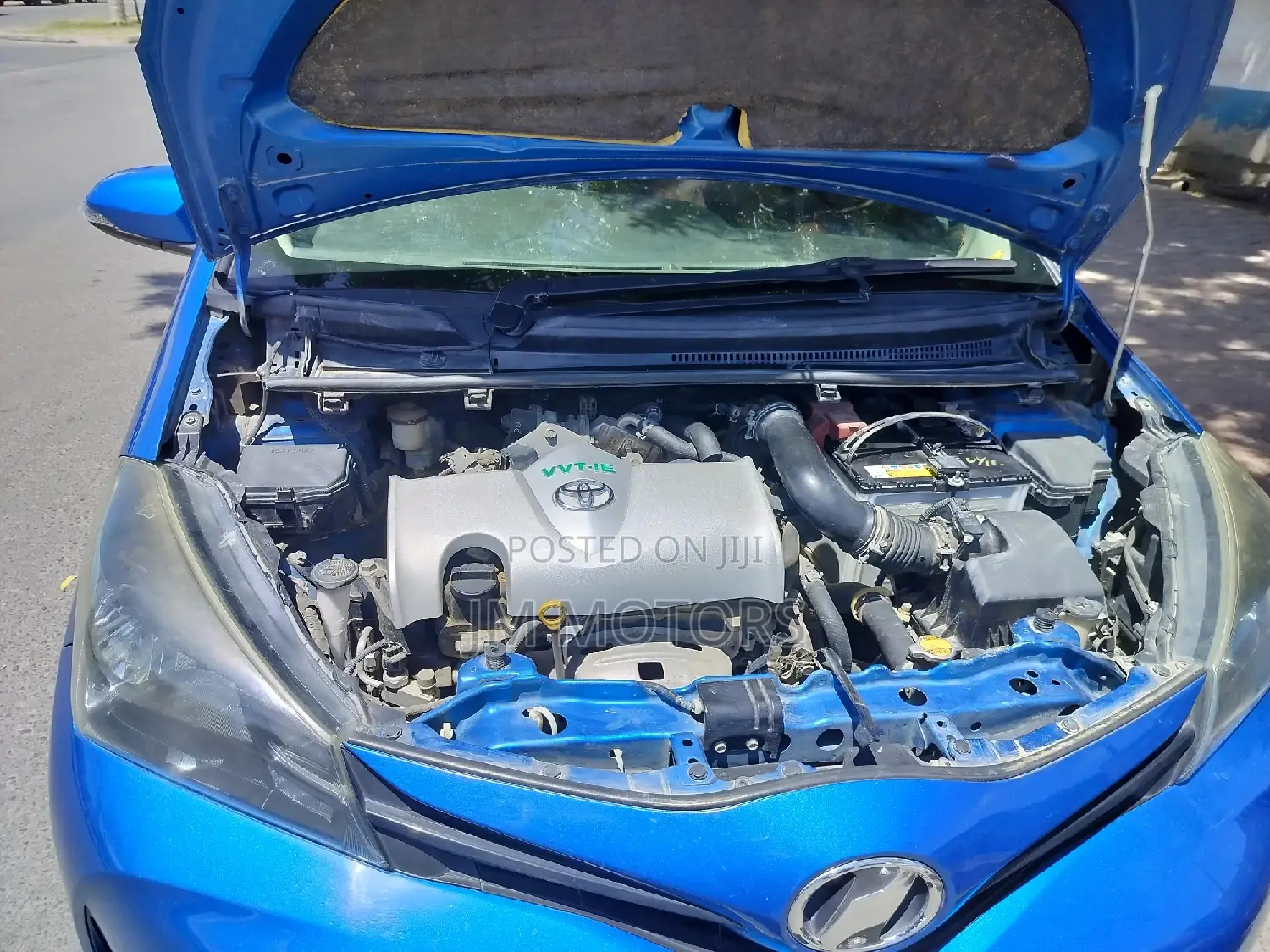 Toyota Vitz 2015 Blue
