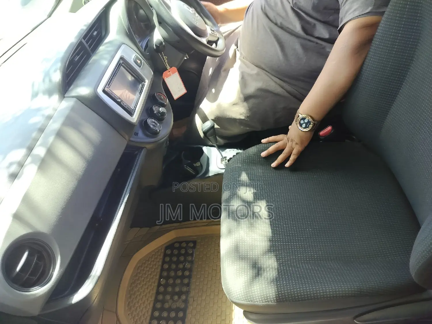 Toyota Vitz 2015 Blue