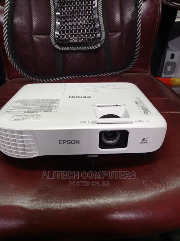 Epson vs-250 - main view