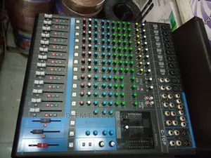 Professional MG-16XU Ctop Music Mixer With 2.0 USB
