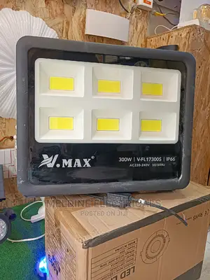 300watts AC Floodlight Max