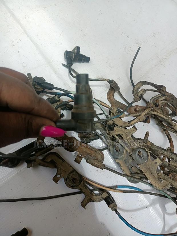 Toyota Fielder 4WD Abs Sensor/Speed Sensor - thumbnail 2