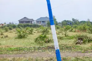 Prime Plots in Kamakis Area^Ek