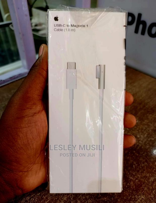 USB-C to Magsafe 1 Cable 6ft (1.8m) - main view