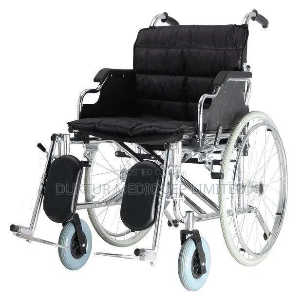 Heavy-duty Extra Wide Wheelchair, 56cm Seat Width, 100kg