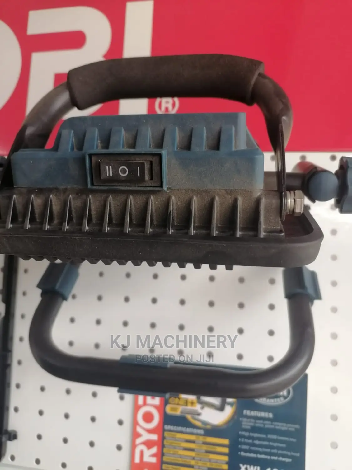 Cordless Work Light-XWL-1800-Ryobi .
