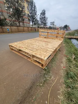 Pallet Bed- 5*6 Detachable (IDW)
