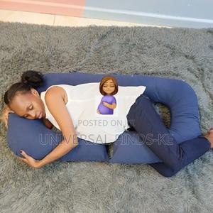 C Shaped Full Body Pregnancy Pillow - thumbnail 2
