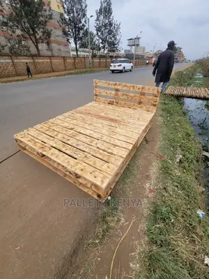 5*6 Pallet Bed- Detachable (NRG)