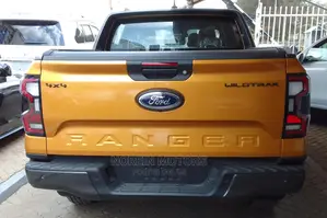 New Ford Ranger 2023 Orange