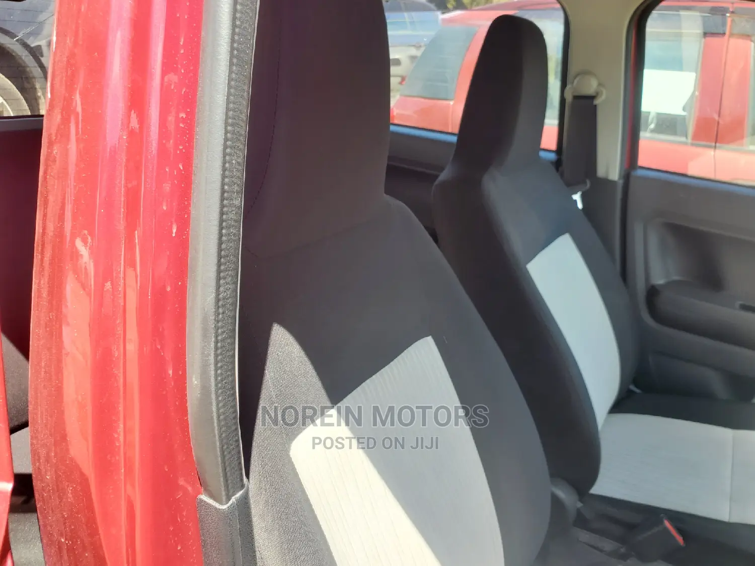 Daihatsu Mira 2017 Red