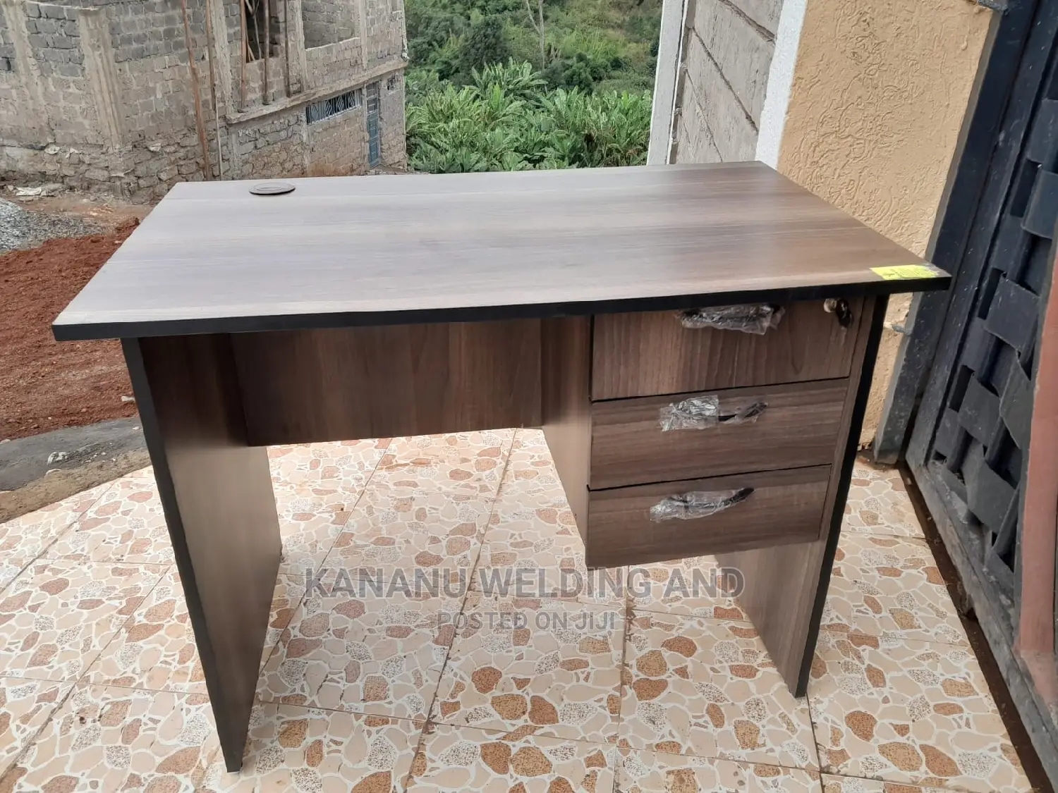 Office Desk