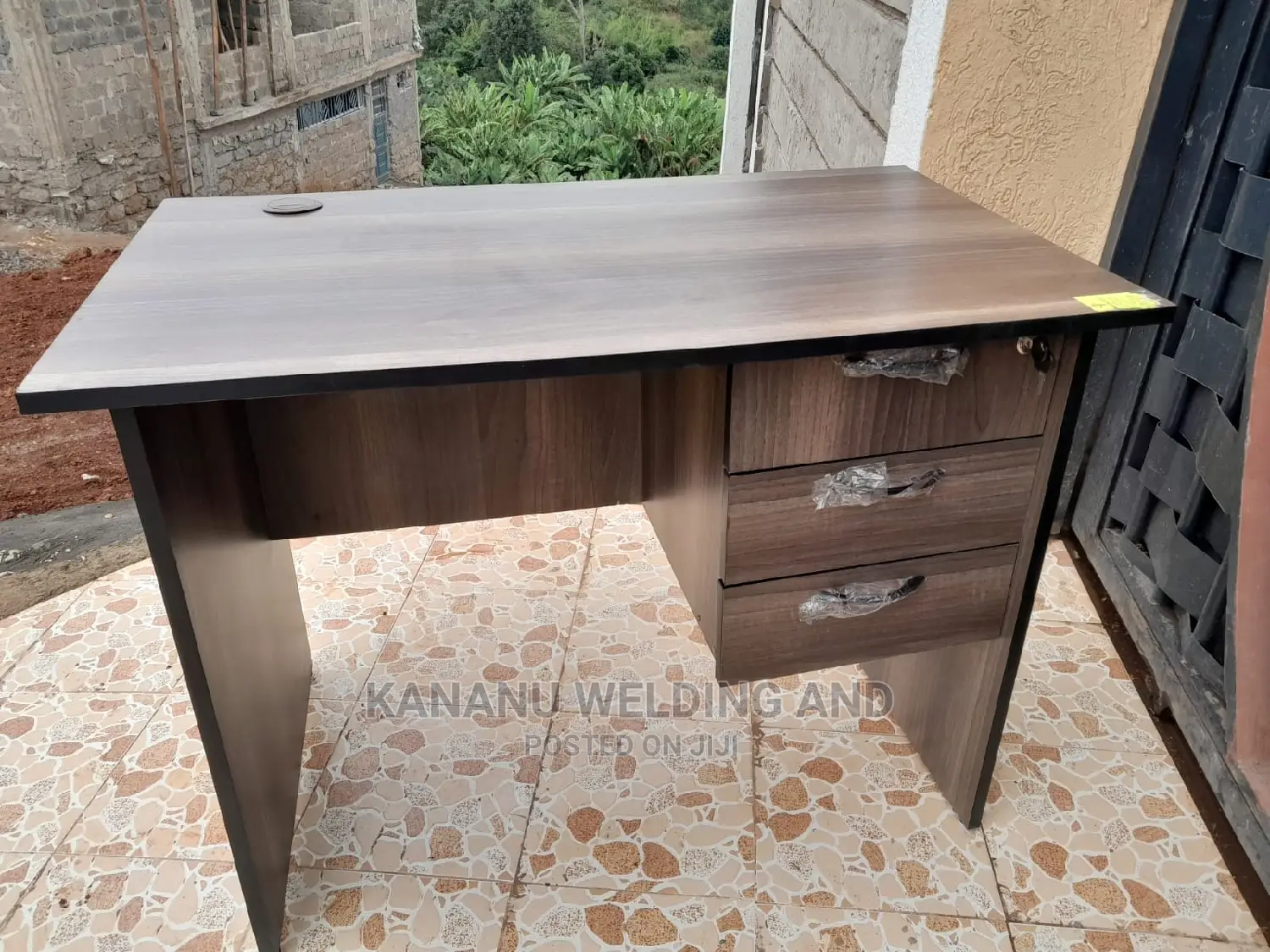 Office Desk