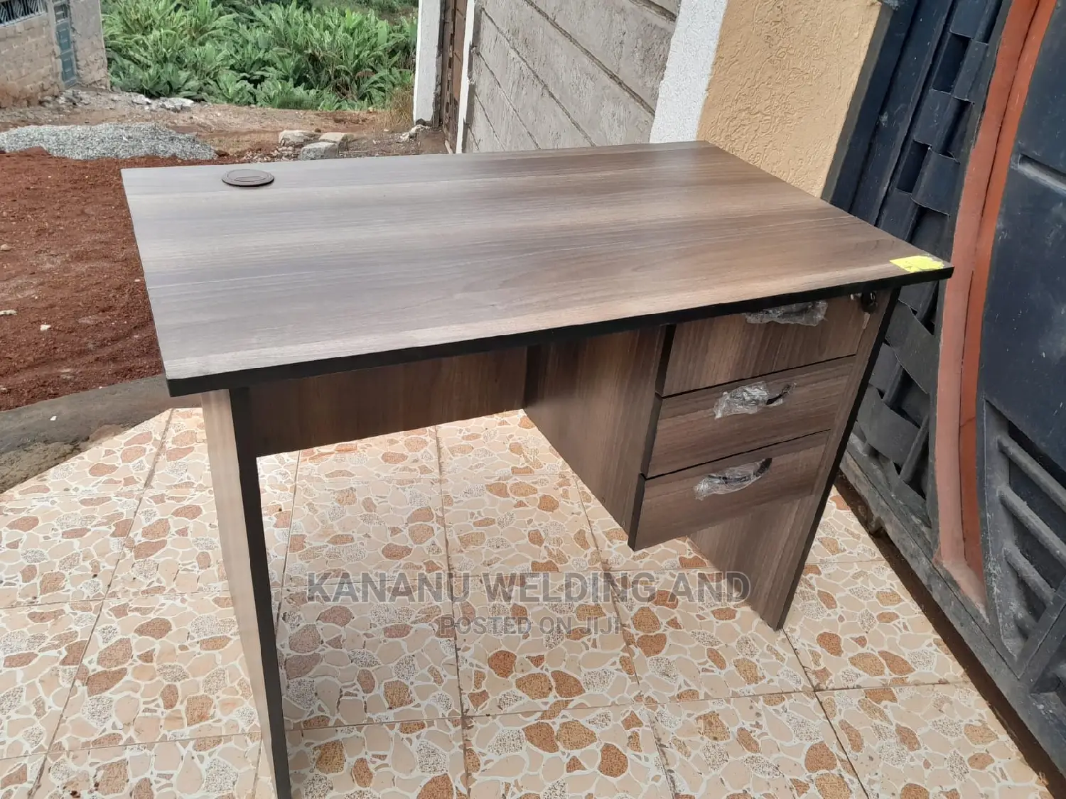 Office Desk