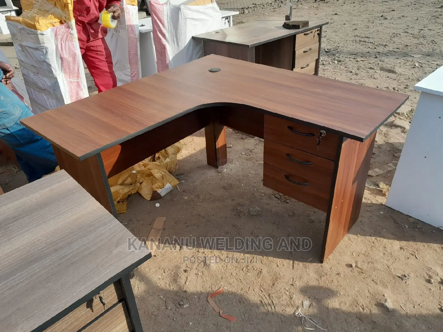 Office Desk