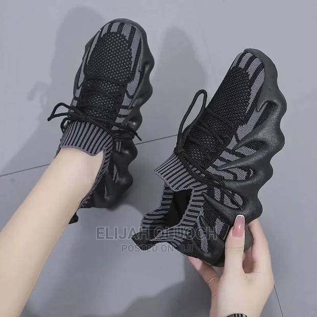 Yeezy 450 Sneakers - thumbnail 2