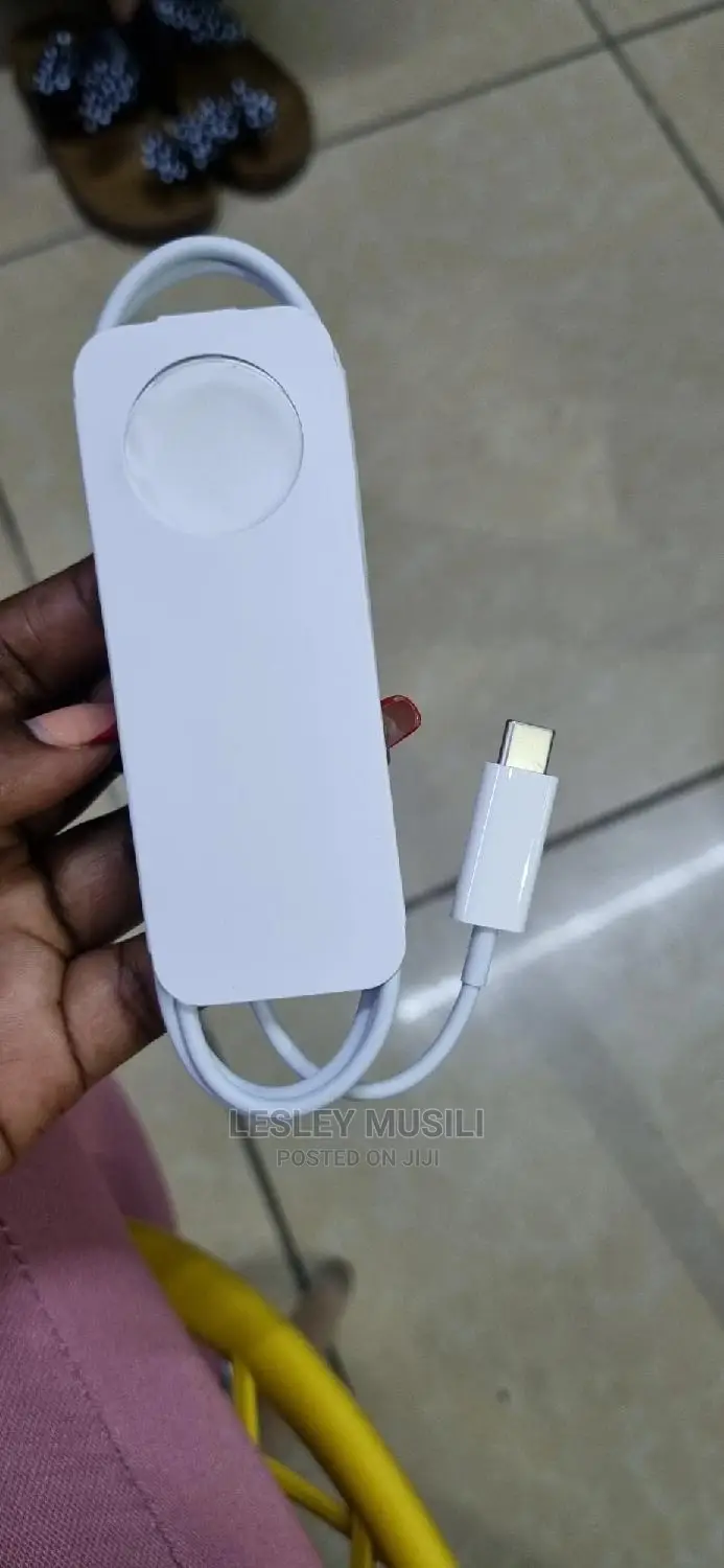 Apple Watch Magnetic Charger to USB-C Cable (1 M)Unpacked)