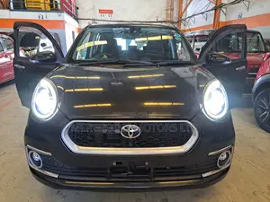 Black 2017 Toyota Passo: Used Compact Car Offer
