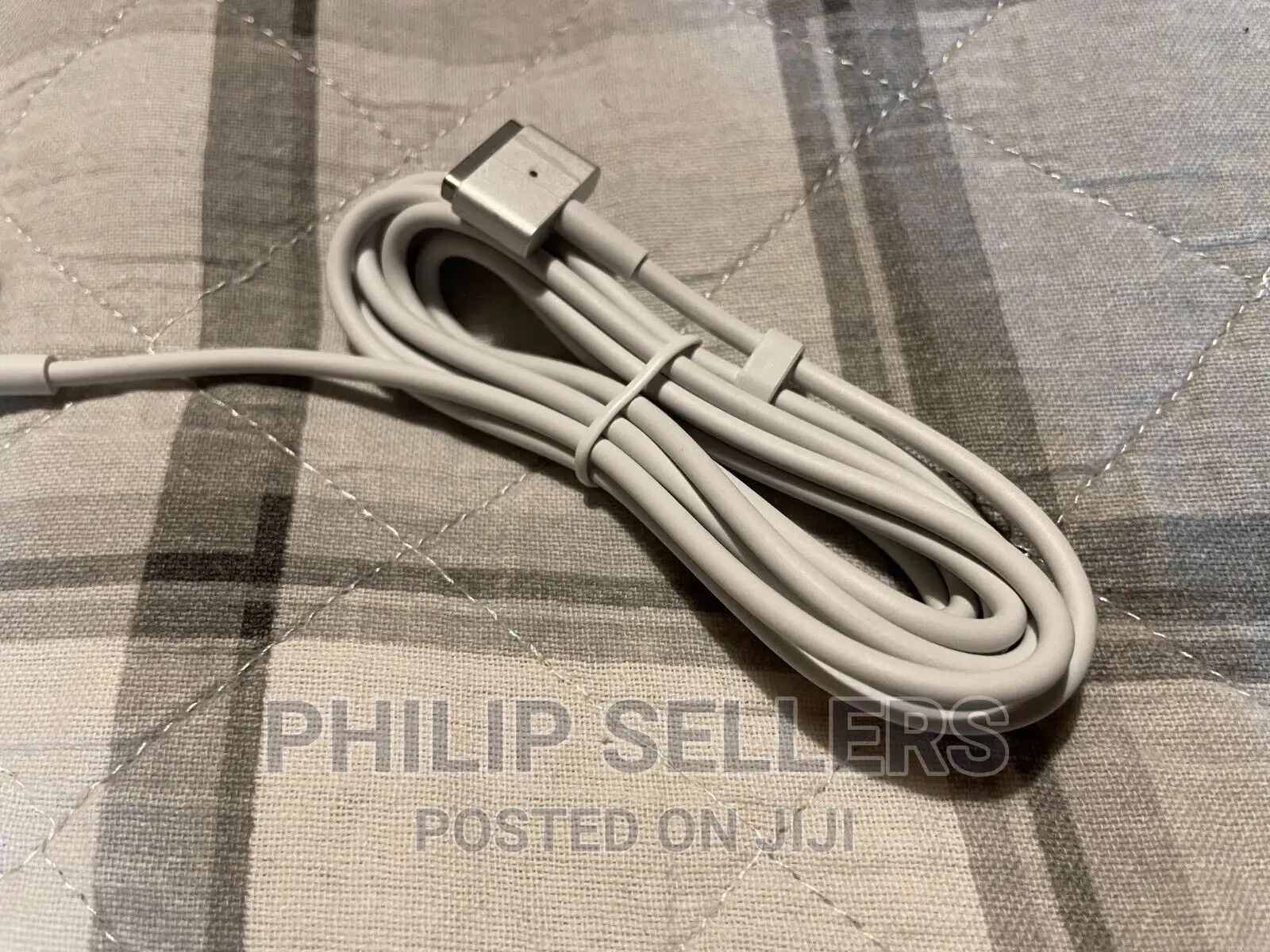 Apple Genuine 45W Magsafe 2 A1436 Power Adapter for Macbook