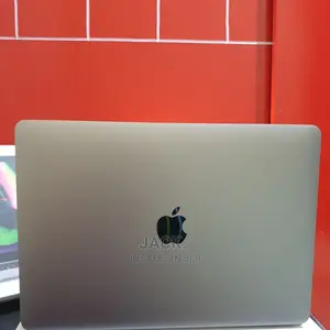 Laptop Apple MacBook Pro M1 8GB Apple M1 SSD 256GB