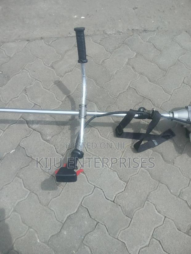 Brushcutter - thumbnail 2