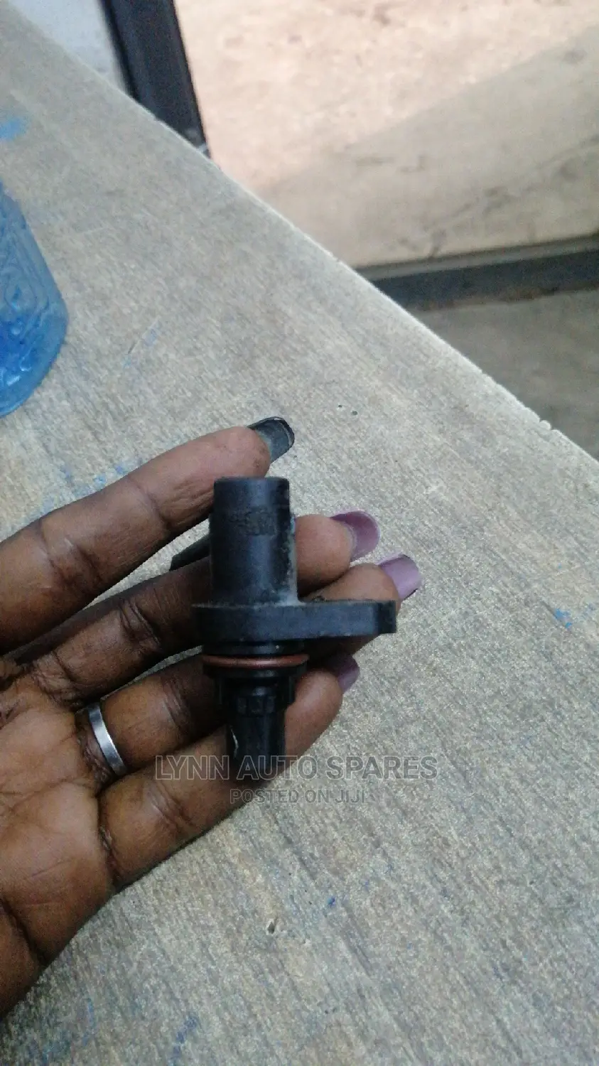 Toyota Hilux Revolution (Revo) Front Abs Sensor
