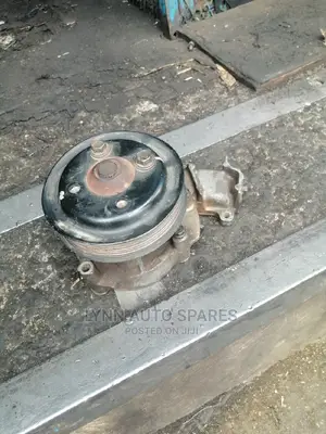 Toyota Hiace 1KD Water Pump