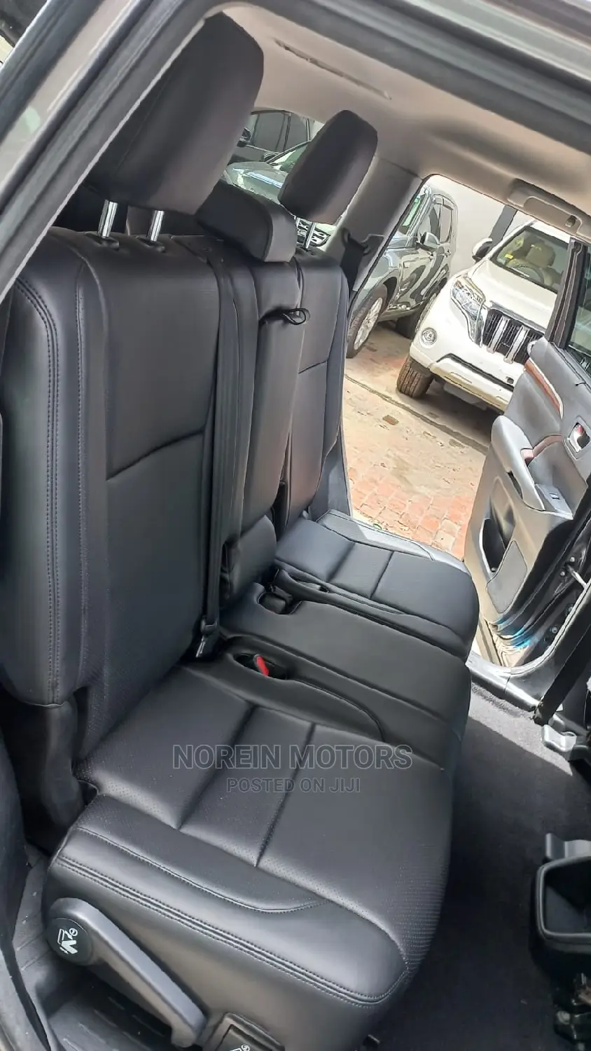 Toyota Kluger 2017 Gray