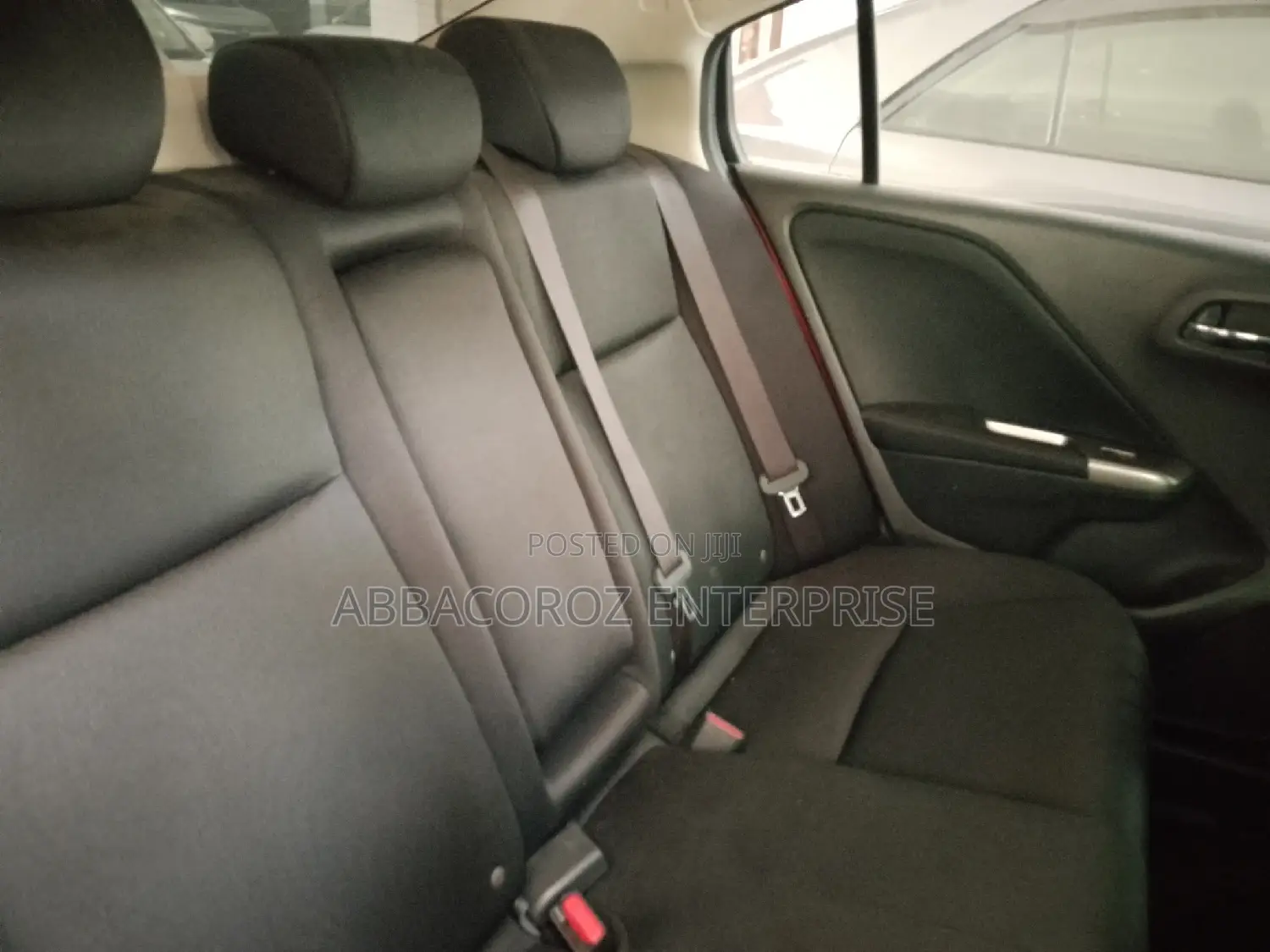 Honda Grace 2016 Red