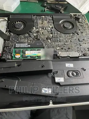 Macbook Pro 2010 (A1286) #Battery