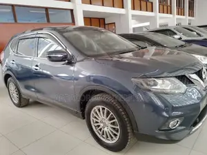 Nissan X-Trail 2016 Blue