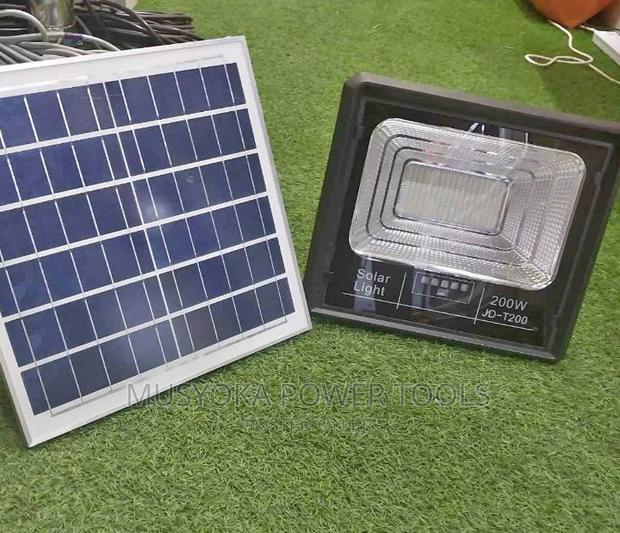 JD 200watts Solar Flood Light