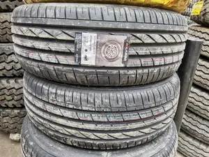 225/60r17 Lassa Tyre Made in Turkey